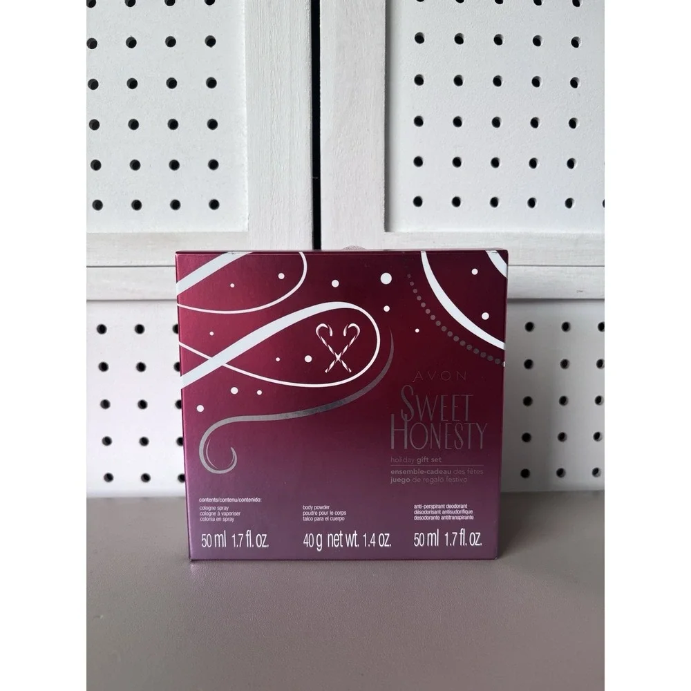 AVON 3 pc Sweet Honesty Gift Set - Cologne, Powder & Deodorant NIB